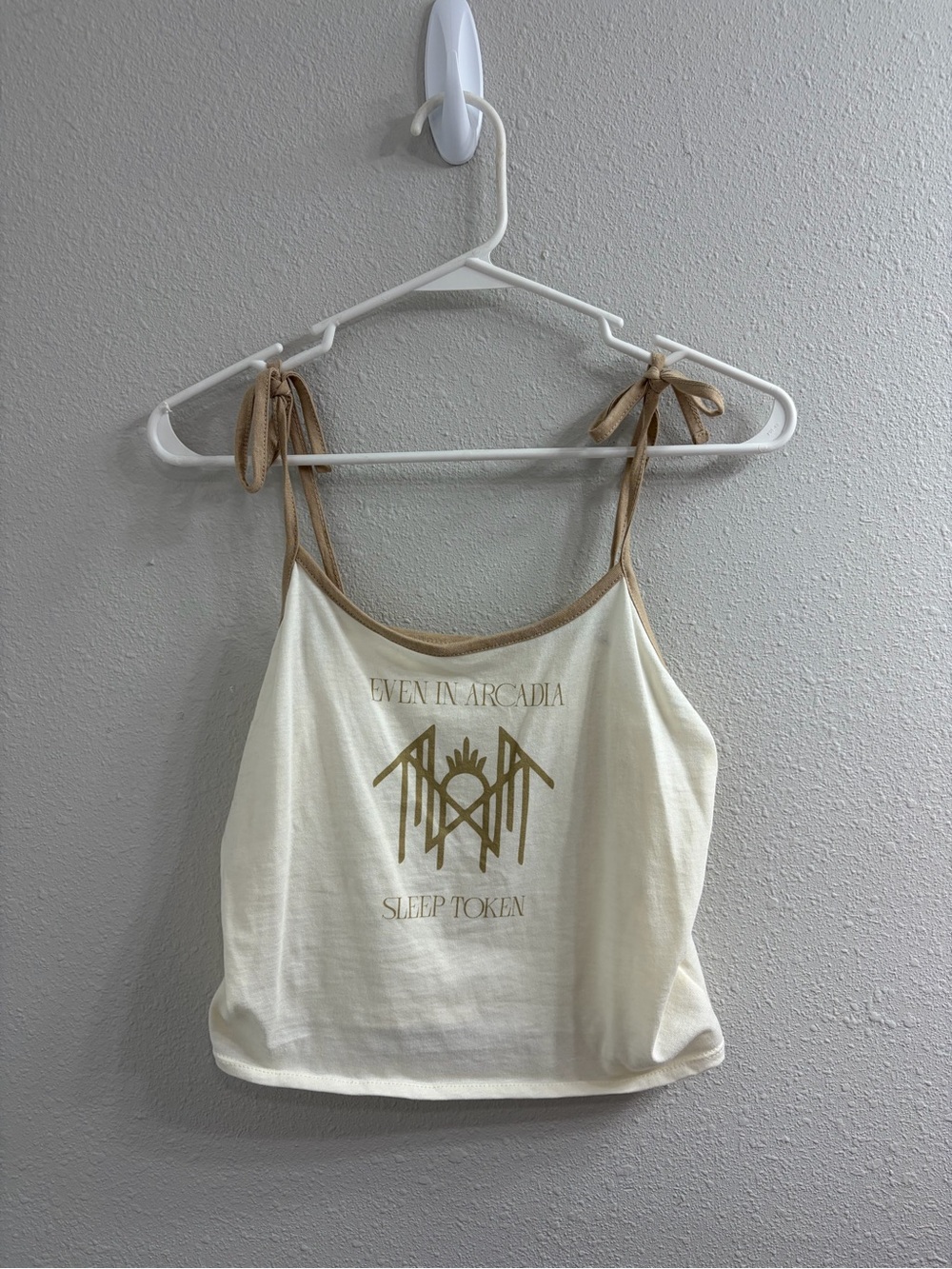 Sleeveless Cream Graphic Tank with Tan Trim